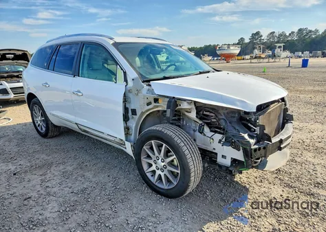 2017 Buick Enclave z USA, uszkodzony, nr VIN 5GAKRBKD7HJ324791